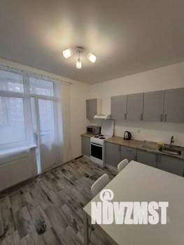 1-к квартира, посуточно, 38м2, 1/1 этаж