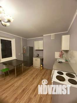 2-к квартира, посуточно, 43м2, 7/16 этаж