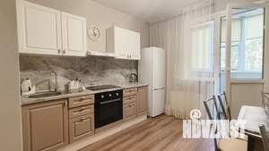 1-к квартира, посуточно, 38м2, 3/24 этаж