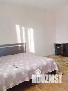 Студия квартира, на длительный срок, 38м2, 8/9 этаж