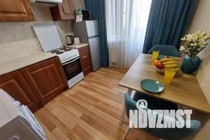 1-к квартира, посуточно, 35м2, 3/10 этаж