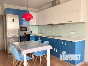 1-к квартира, посуточно, 50м2, 6/18 этаж