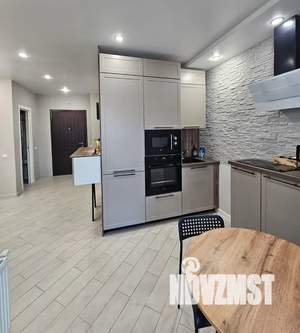 1-к квартира, посуточно, 40м2, 11/25 этаж