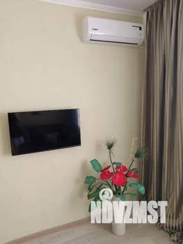 1-к квартира, посуточно, 37м2, 6/16 этаж