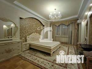 4-к квартира, на длительный срок, 160м2, 3/11 этаж