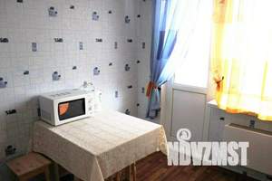 1-к квартира, посуточно, 42м2, 12/16 этаж