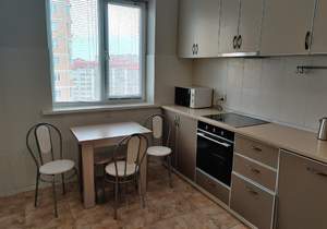 3-к квартира, на длительный срок, 80м2, 11/16 этаж