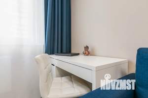 1-к квартира, посуточно, 39м2, 8/19 этаж