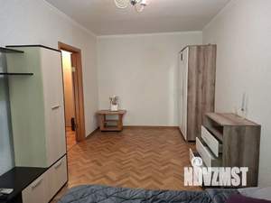 1-к квартира, посуточно, 37м2, 1/3 этаж