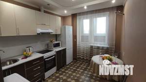 1-к квартира, посуточно, 36м2, 3/17 этаж