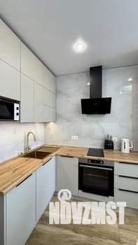 1-к квартира, посуточно, 39м2, 21/24 этаж