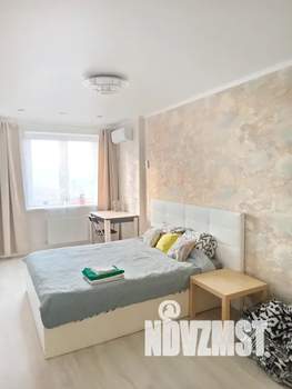 1-к квартира, посуточно, 38м2, 10/17 этаж