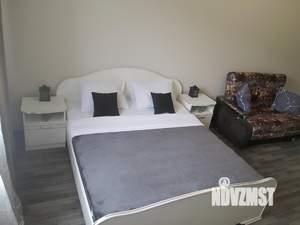 1-к квартира, посуточно, 42м2, 2/17 этаж