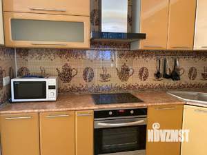 2-к квартира, посуточно, 65м2, 1/1 этаж