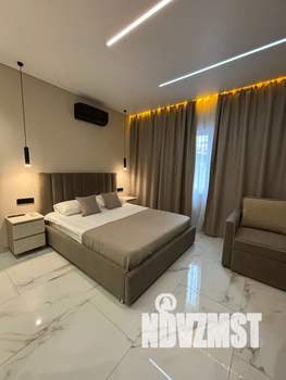 Студия квартира, посуточно, 28м2, 1/1 этаж