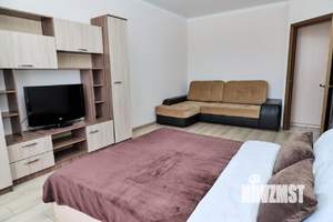 1-к квартира, посуточно, 48м2, 1/1 этаж