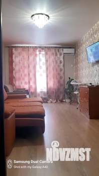 1-к квартира, посуточно, 42м2, 3/19 этаж
