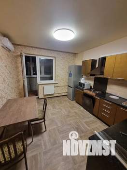 3-к квартира, посуточно, 102м2, 2/16 этаж