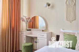 1-к квартира, посуточно, 44м2, 18/18 этаж