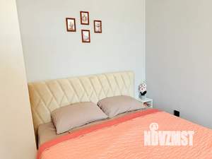 1-к квартира, посуточно, 38м2, 2/9 этаж