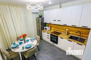 1-к квартира, посуточно, 49м2, 1/1 этаж