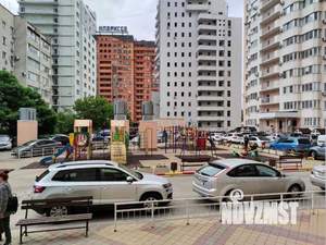 1-к квартира, посуточно, 52м2, 1/1 этаж