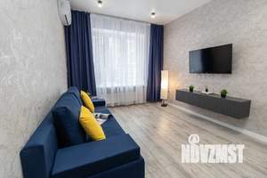 1-к квартира, посуточно, 38м2, 5/19 этаж