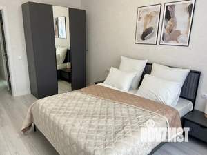 Студия квартира, посуточно, 42м2, 11/21 этаж