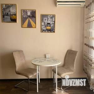 1-к квартира, посуточно, 39м2, 1/1 этаж