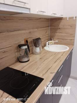 1-к квартира, посуточно, 38м2, 4/22 этаж