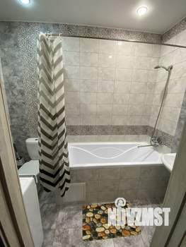 1-к квартира, посуточно, 44м2, 11/16 этаж