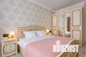 2-к квартира, посуточно, 10м2, 1/1 этаж