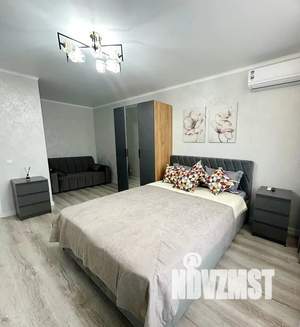 1-к квартира, посуточно, 37м2, 18/19 этаж
