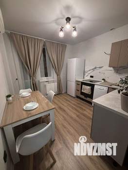 1-к квартира, посуточно, 38м2, 8/16 этаж