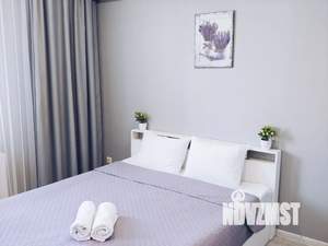 Студия квартира, посуточно, 35м2, 2/10 этаж