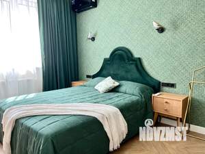 Студия квартира, посуточно, 40м2, 6/18 этаж