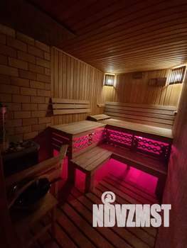 3-к квартира, посуточно, 200м2, 1/3 этаж