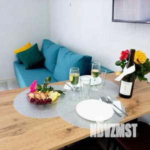 Студия квартира, посуточно, 35м2, 6/16 этаж
