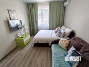 1-к квартира, посуточно, 38м2, 1/1 этаж