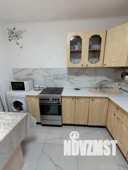 1-к квартира, посуточно, 37м2, 1/12 этаж