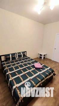 2-к квартира, посуточно, 75м2, 1/1 этаж