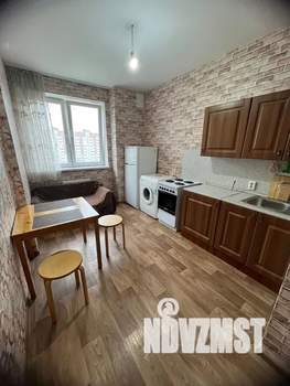 Студия квартира, посуточно, 38м2, 7/16 этаж