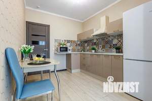 1-к квартира, посуточно, 40м2, 1/1 этаж