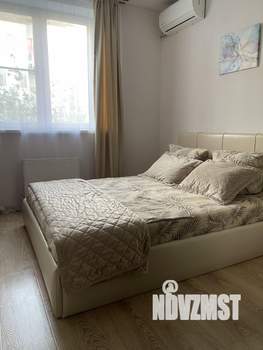 1-к квартира, посуточно, 40м2, 1/3 этаж