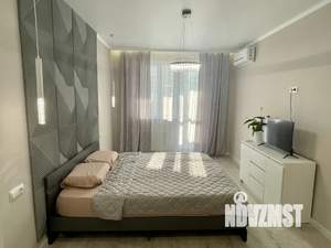2-к квартира, посуточно, 57м2, 10/19 этаж
