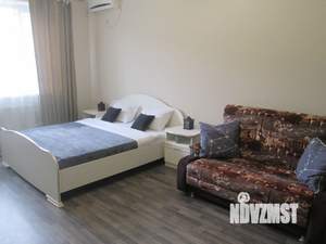 1-к квартира, посуточно, 42м2, 2/17 этаж