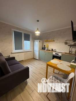 1-к квартира, посуточно, 37м2, 15/16 этаж