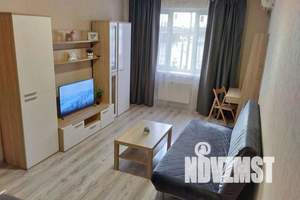 1-к квартира, посуточно, 45м2, 2/17 этаж
