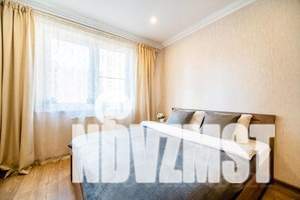 1-к квартира, посуточно, 50м2, 6/17 этаж