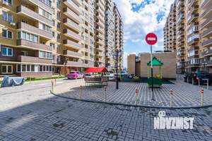 1-к квартира, посуточно, 35м2, 1/1 этаж